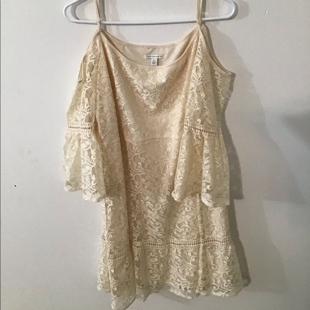 Women’s Lace Blouse